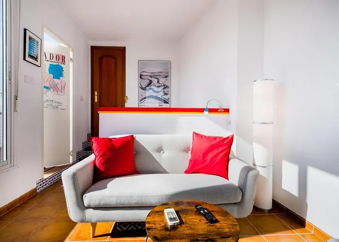 Beautiful Penthouse With Terrace - San Luis - 2bdr * Σεβίλλη