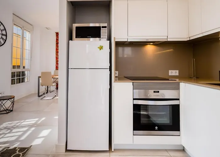 Beautiful Penthouse With Terrace - San Luis - 2bdr Διαμέρισμα
