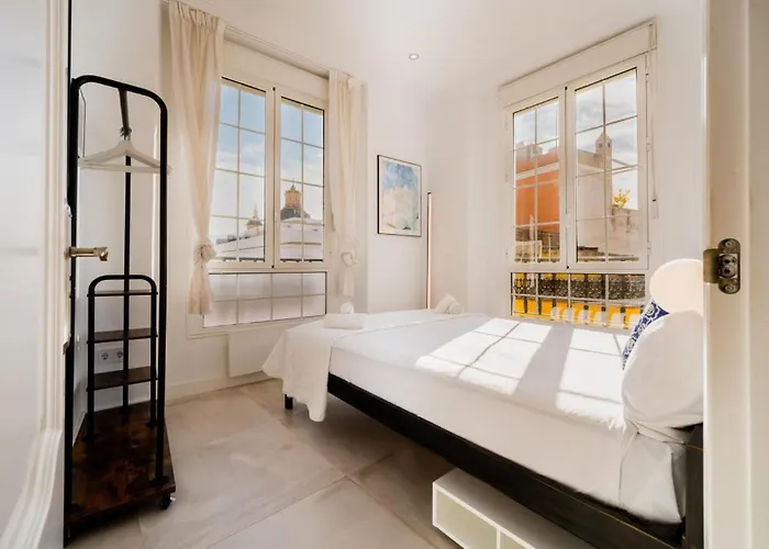Beautiful Penthouse With Terrace - San Luis - 2bdr
