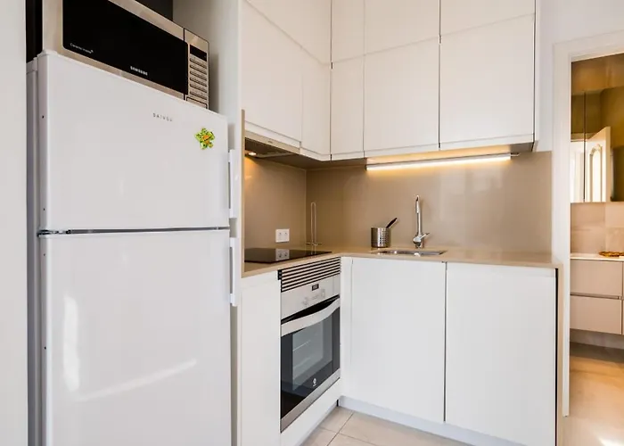 Beautiful Penthouse With Terrace - San Luis - 2bdr Διαμέρισμα *