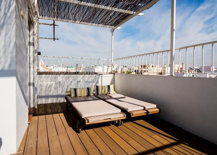 Beautiful Penthouse With Terrace - San Luis - 2bdr Διαμέρισμα *