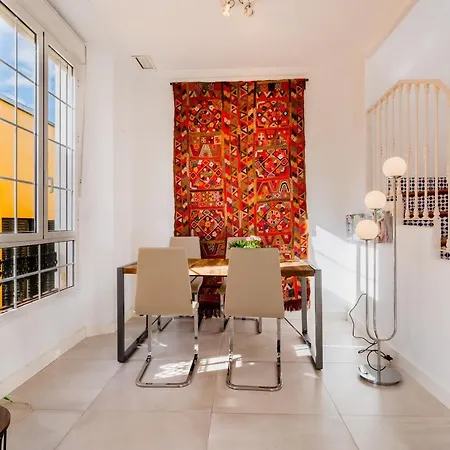Minty - San Luis Terrace Apartment