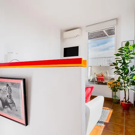 Minty - San Luis Terrace Apartment Seville