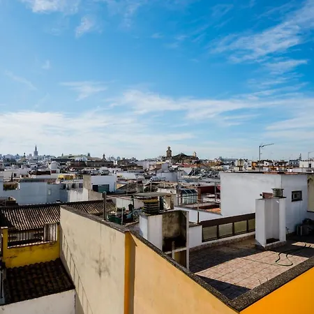 Minty - San Luis Terrace Apartment Seville